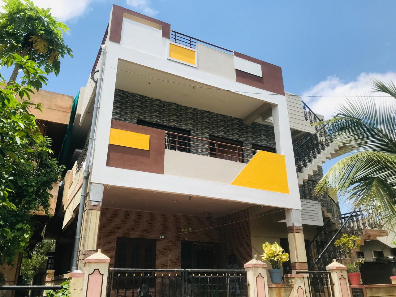 Luxury Home Builders in Hubli Dharwad Karnataka - Premium luxury smart villa construction in Dharwad.